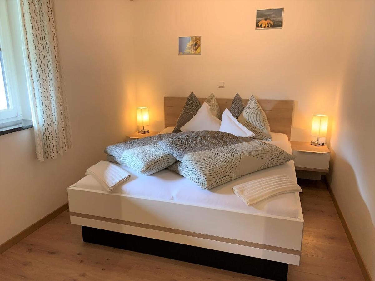 Ferienwohnung Mareinhof - Urlaub auf dem Apfelbauernhof Partschins Exterior foto