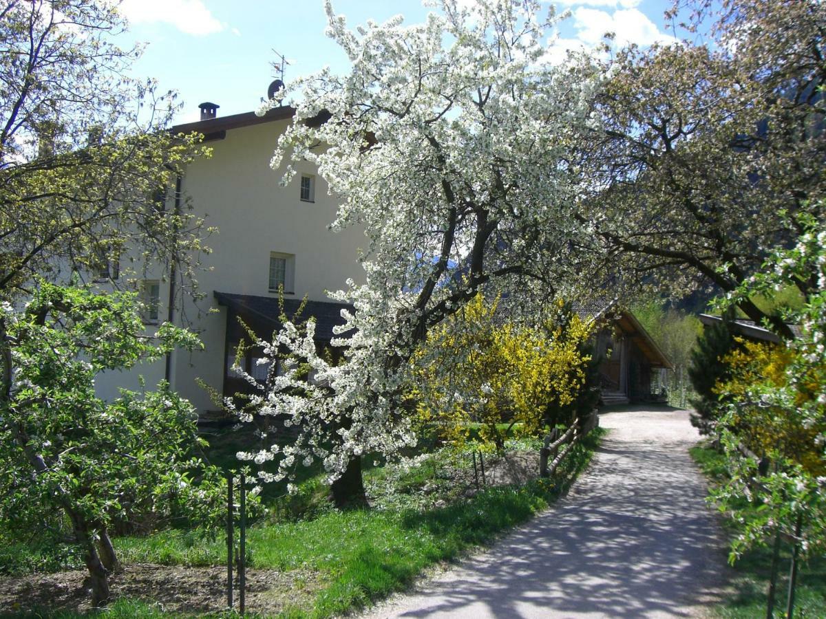Ferienwohnung Mareinhof - Urlaub auf dem Apfelbauernhof Partschins Exterior foto